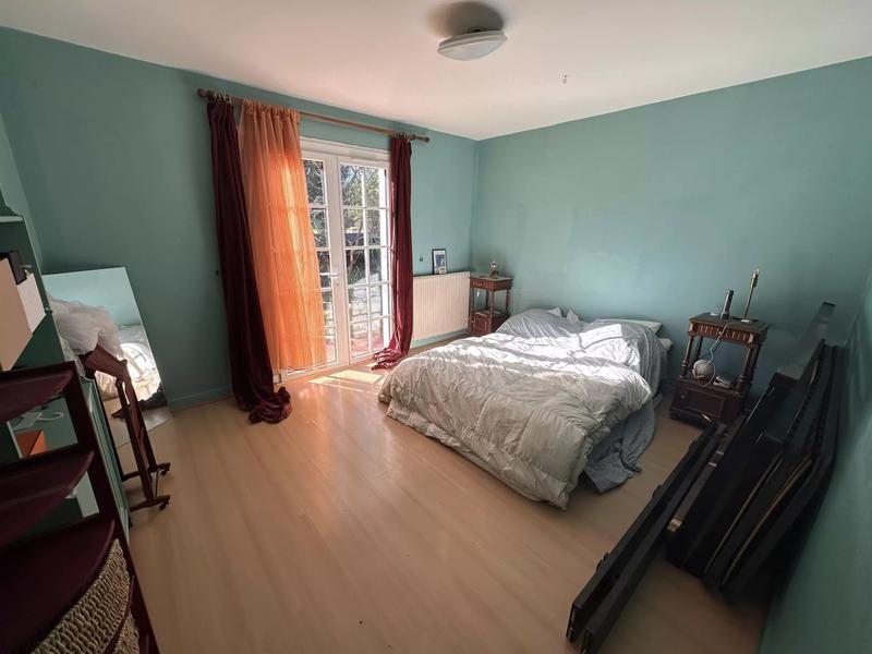 Maison - 180 m² - 8 pièces