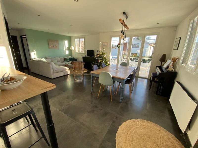 Maison - 153 m² - 6 pièces