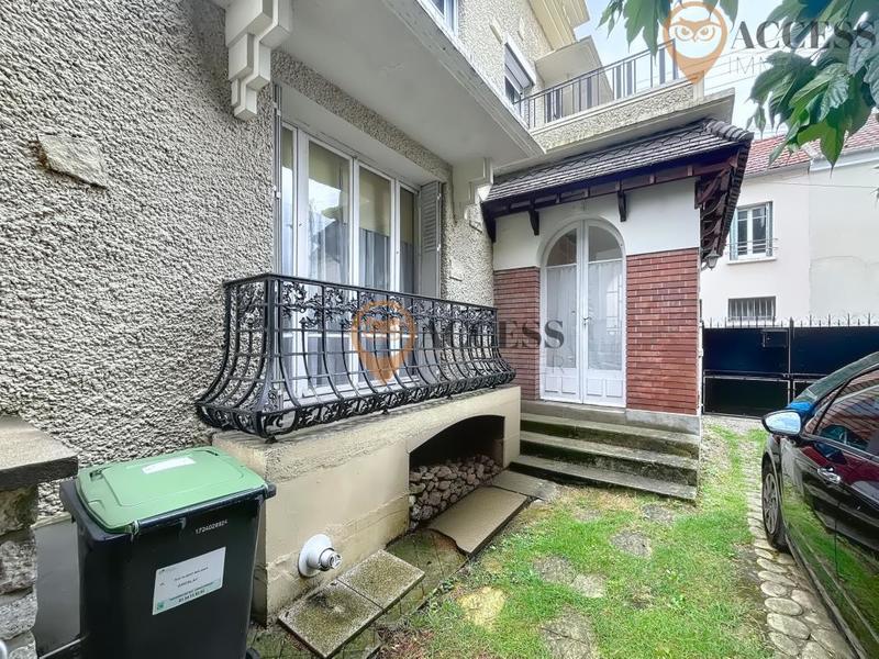 Maison - 209 m² - 8 pièces