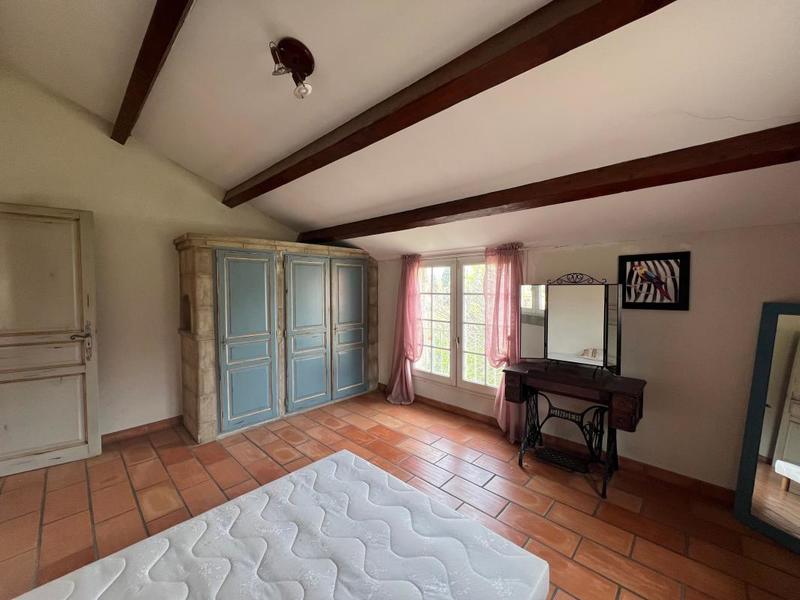 Villa - 214 m² - 7 pièces
