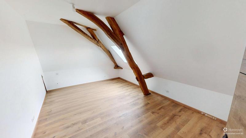 Maison ancienne - 214 m² - 7 pièces