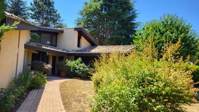 Maison - 290 m² - 10 pièces