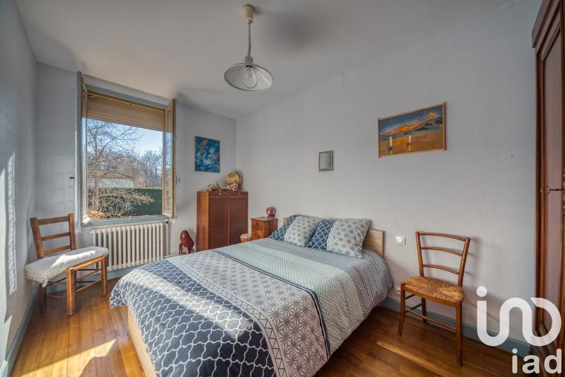 Maison - 365 m² - 12 pièces