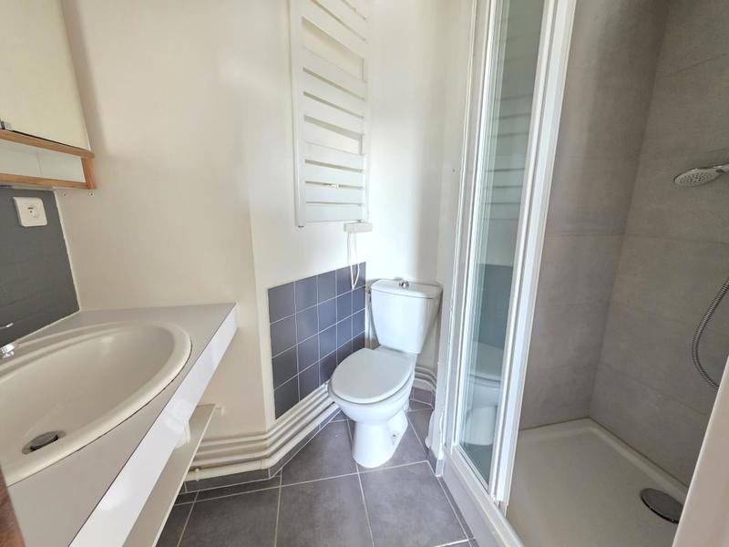 Appartement ancien - 27 m² - 1 pièce