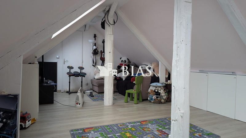 Maison ancienne - 252 m² - 7 pièces