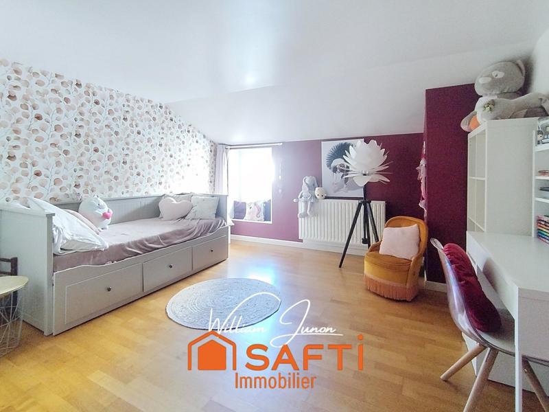 Duplex - 225 m² - 7 pièces