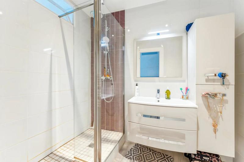 Maison en pierre - 87 m² - 4 pièces