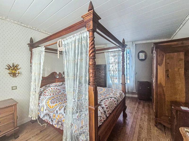 Maison - 122 m² - 7 pièces