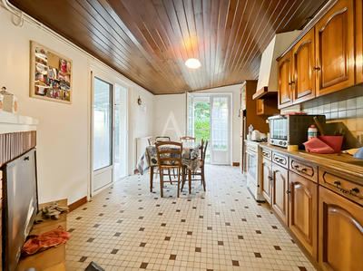 Maison - 99 m² - 3 pièces