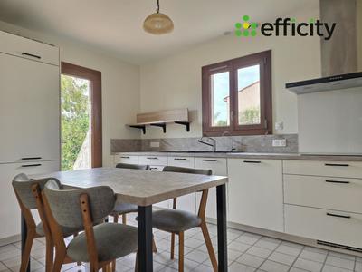 Maison - 100 m² - 5 pièces