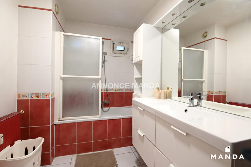 Appartement - 64 m² - 3 pièces