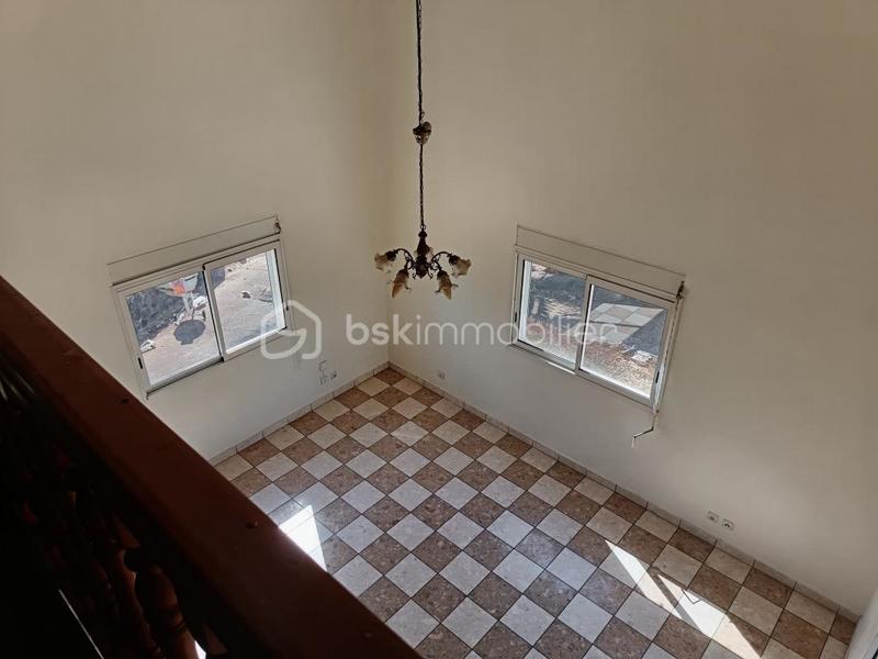 Demeure - 118 m² - 5 pièces