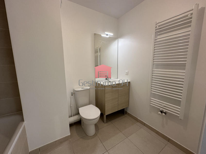 Maison contemporaine - 82 m² - 4 pièces