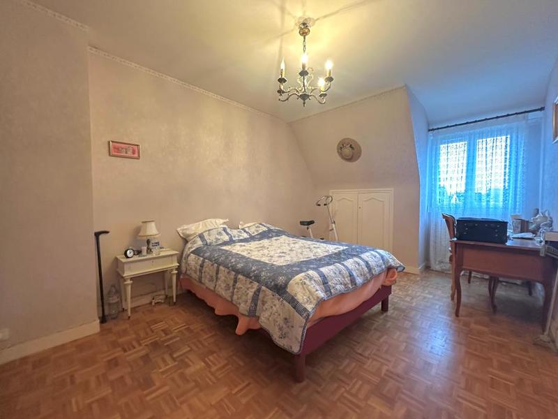 Maison - 123 m² - 6 pièces