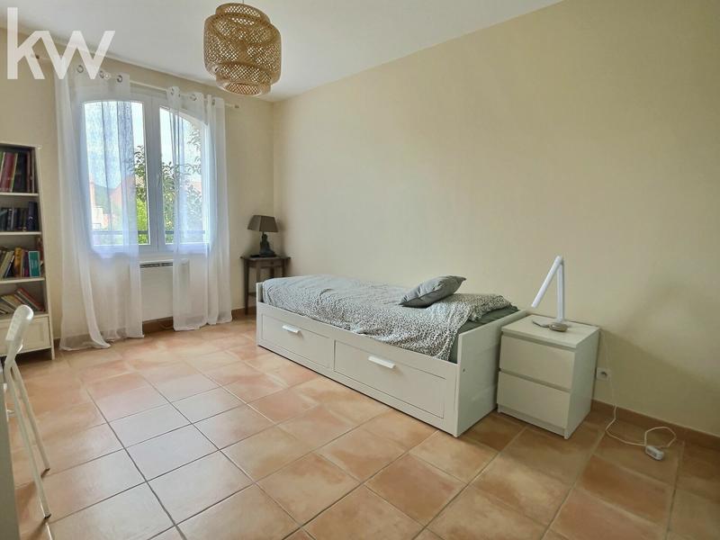 Maison - 111 m² - 4 pièces