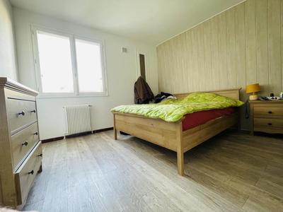 Appartement - 79 m² - 4 pièces