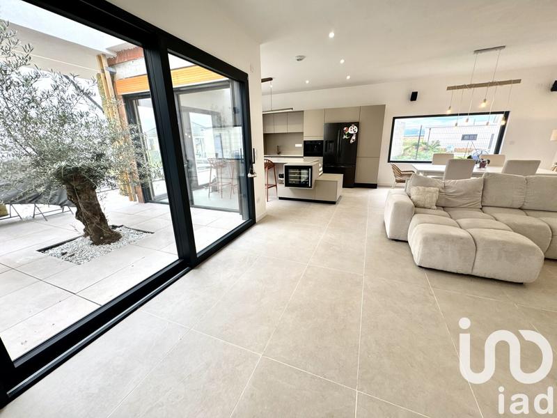 Maison - 158 m² - 6 pièces