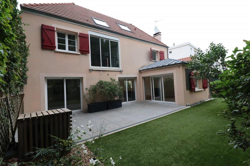 Maison contemporaine - 180 m² - 6 pièces