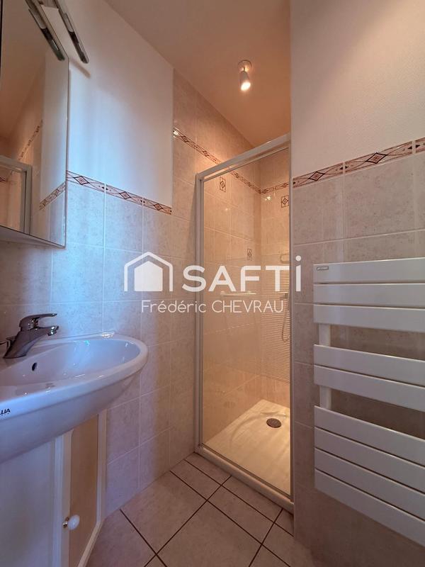 Maison - 261 m² - 7 pièces