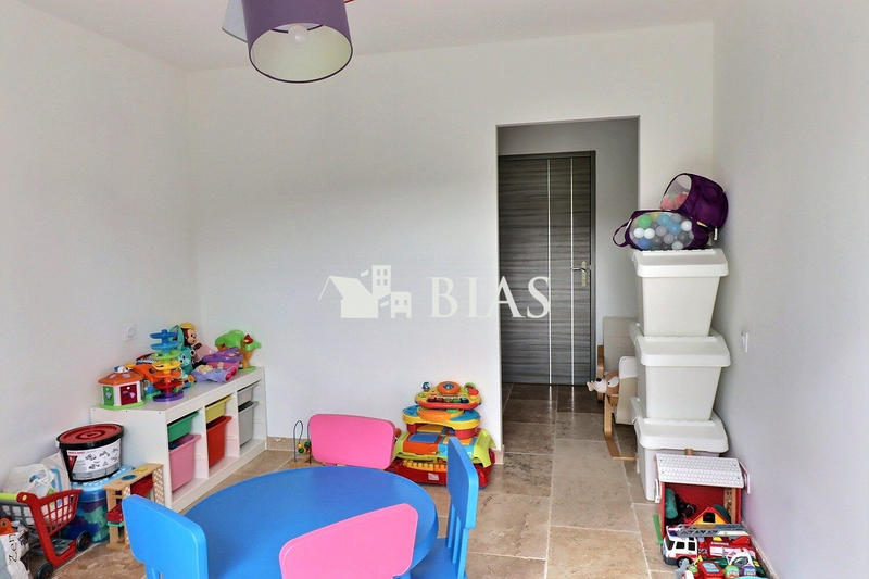 Maison - 161 m² - 5 pièces