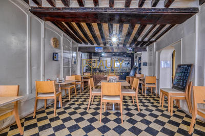 Fonds de commerce - 124 m²