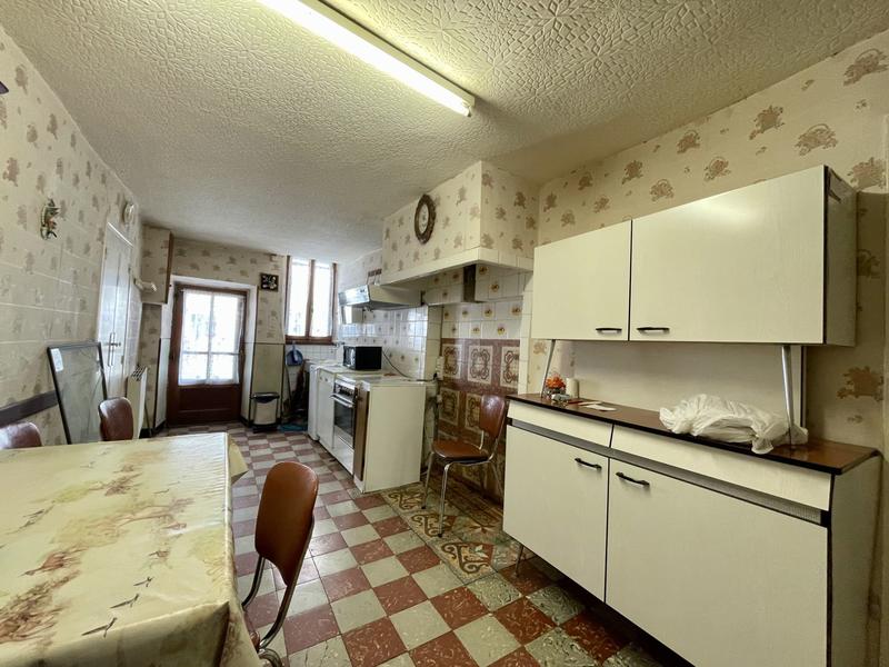 Maison de village - 92 m² - 4 pièces