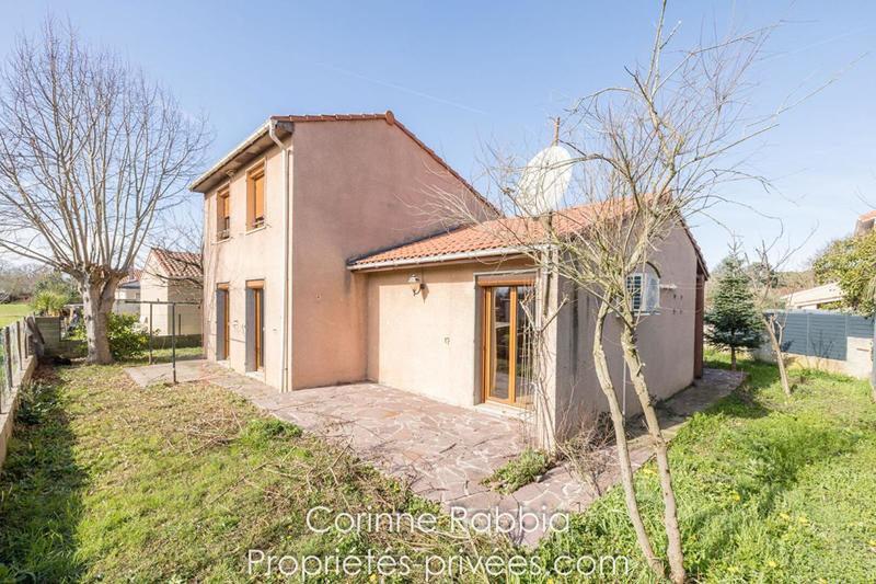 Maison - 100 m² - 6 pièces