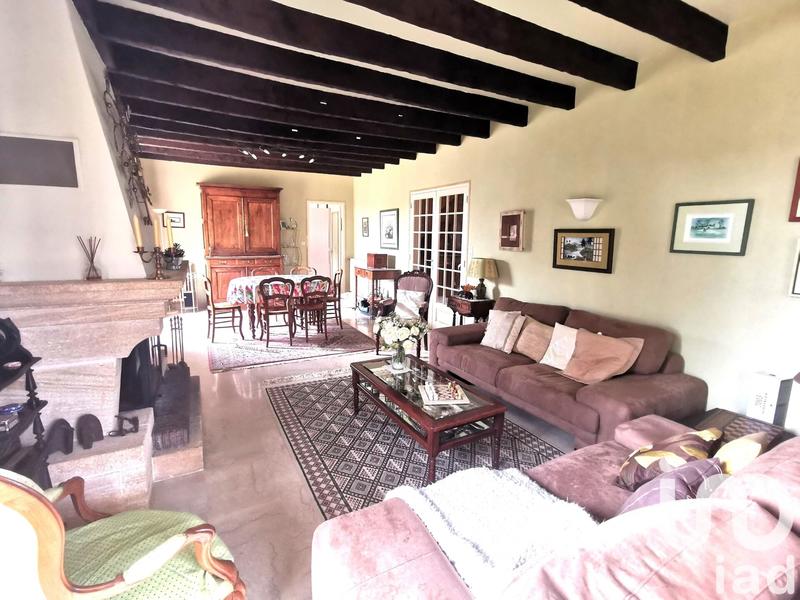 Maison - 236 m² - 9 pièces