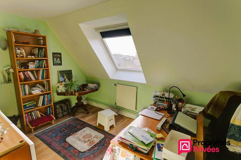 Maison - 131 m² - 8 pièces