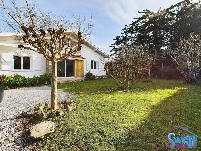 Maison - 103 m² - 4 pièces