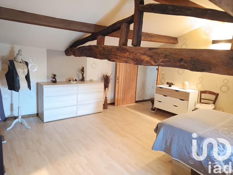 Maison de village - 320 m² - 11 pièces