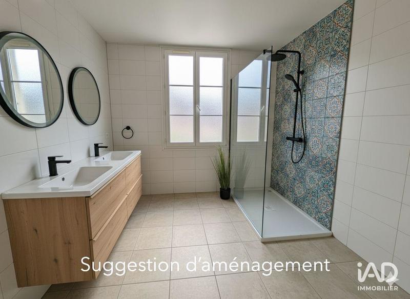 Local commercial - 334 m²