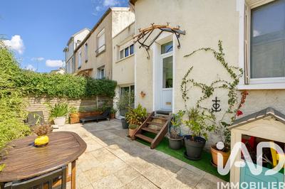 Maison - 110 m² - 5 pièces