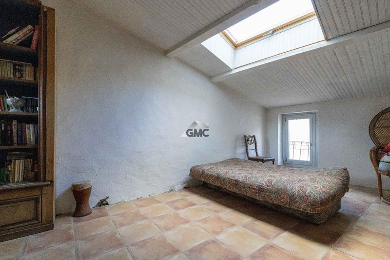 Maison - 87 m² - 5 pièces