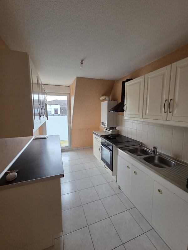 Appartement - 80 m² - 4 pièces