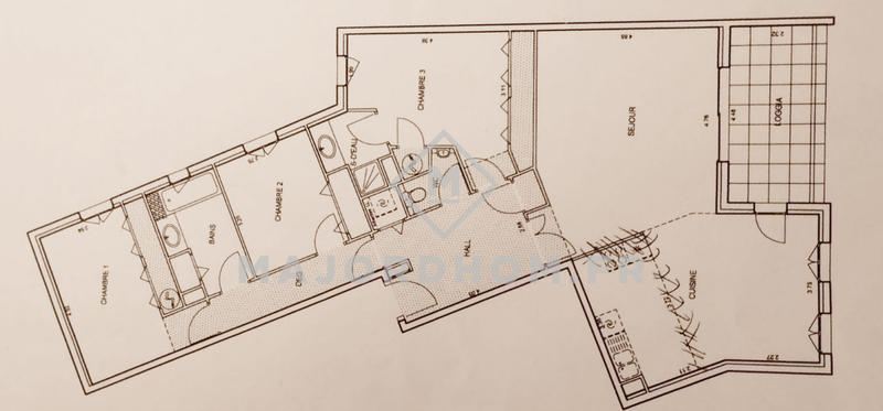 Appartement - 115 m² - 4 pièces
