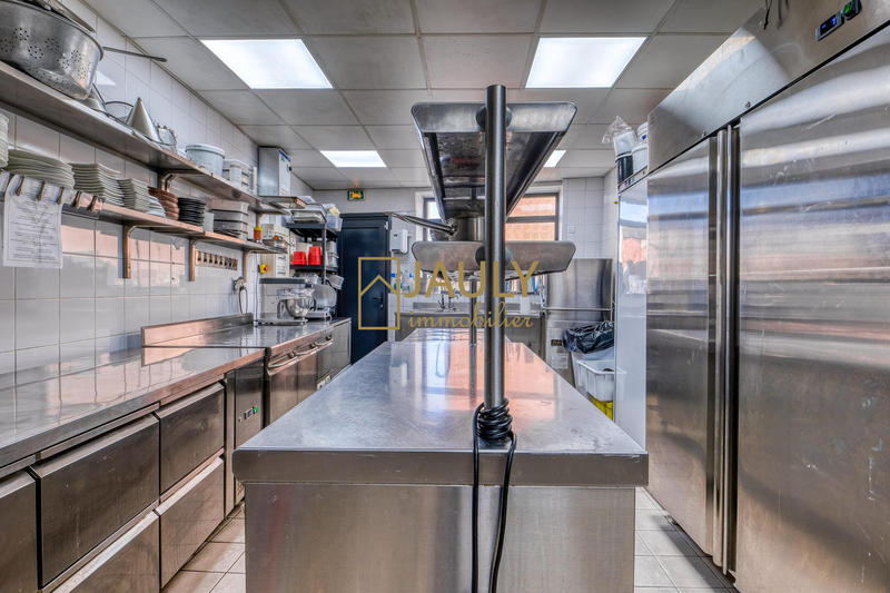 Fonds de commerce - 382 m²