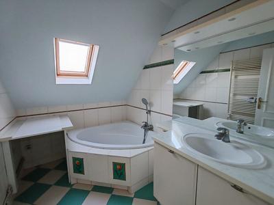 Appartement - 89 m² - 4 pièces