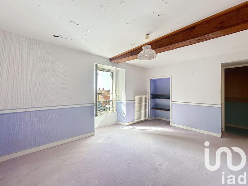 Maison - 235 m² - 6 pièces