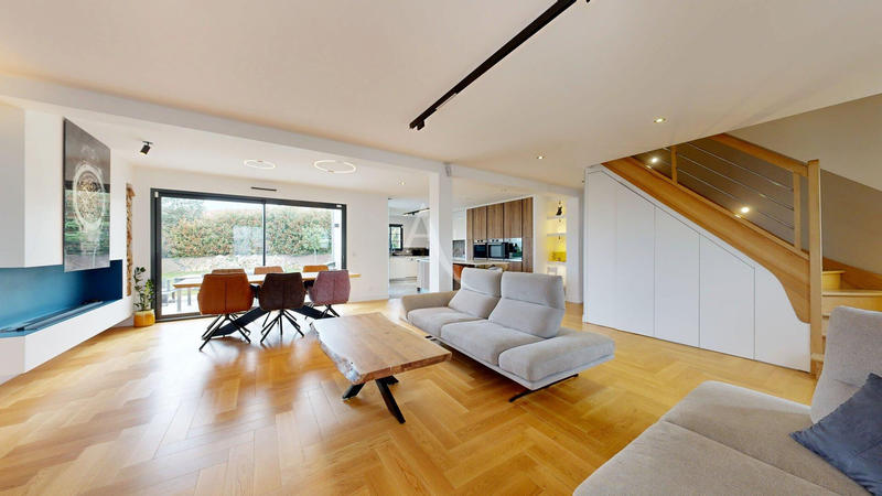 Villa - 165 m² - 10 pièces