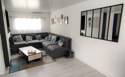 Maison - 200 m² - 9 pièces