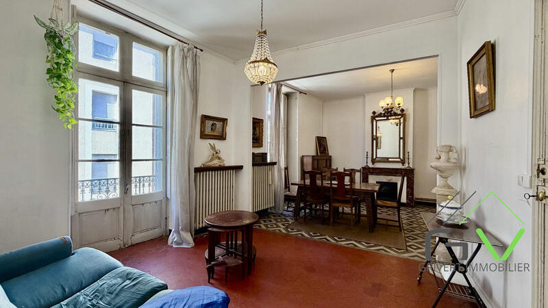 Appartement - 99 m² - 4 pièces