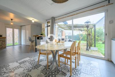 Maison - 190 m² - 6 pièces