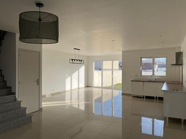 Maison - 156 m² - 6 pièces