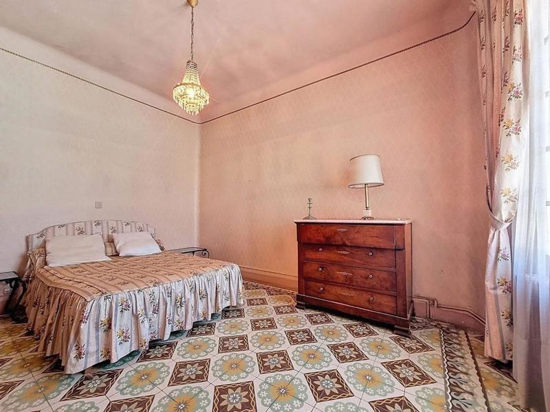 Maison de maîtres - 185 m² - 6 pièces