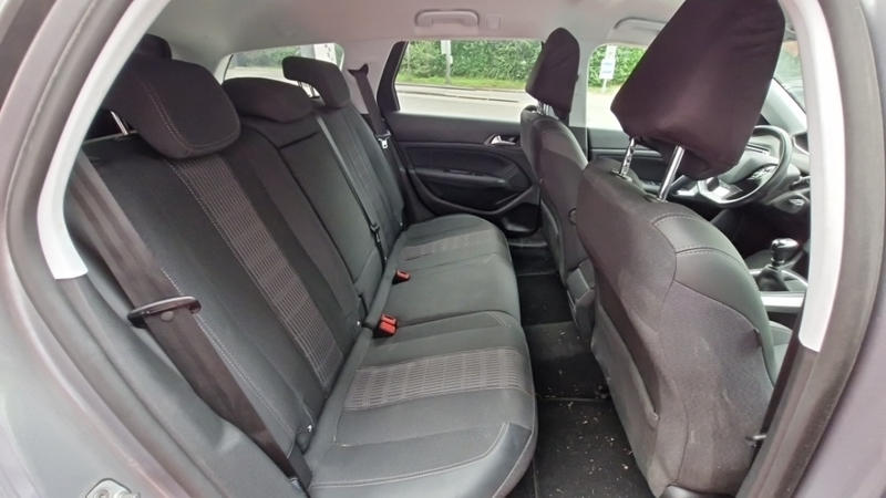 Peugeot 308 Sw Bluehdi 130ch Ss Bvm6 Allure