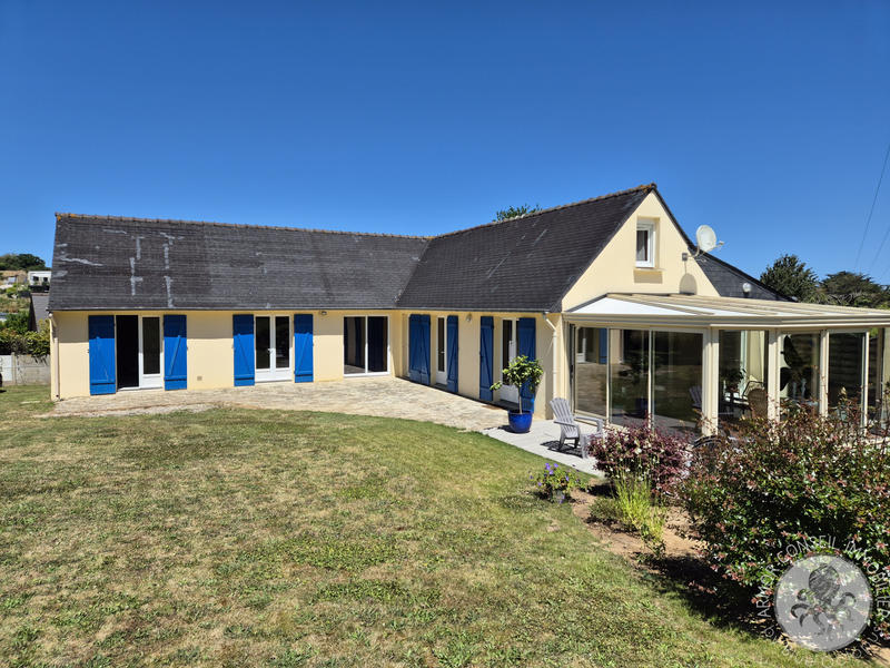Maison - 135 m² - 6 pièces