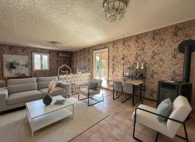 Maison - 146 m² - 8 pièces