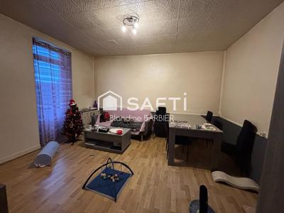 Maison - 122 m² - 6 pièces