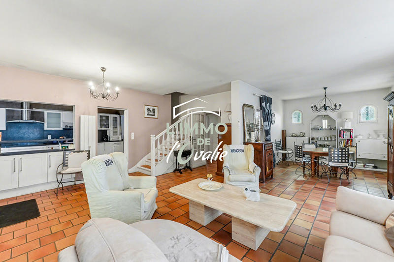 Maison - 123 m² - 5 pièces